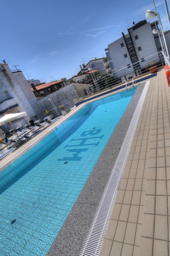 Hotel Blue Marine Линьяно-Саббьядоро Экстерьер фото
